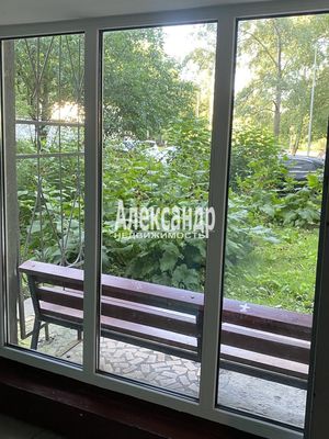 Продам двухкомнатную (2-комн.) квартиру, Славы пр-кт, 35к1, Санкт-Петербург г