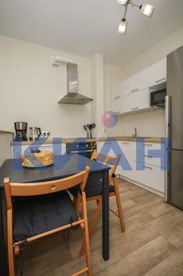 Продам двухкомнатную (2-комн.) квартиру, Елены Стасовой ул, 40А, Красноярск г