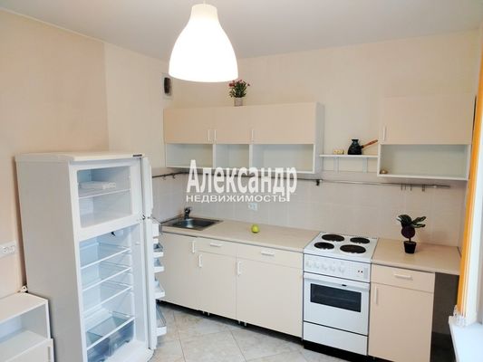 Продам однокомнатную (1-комн.) квартиру, Тихорецкий пр-кт, д. 25 корп. 2, Санкт-Петербург г