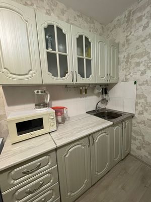 Продам однокомнатную (1-комн.) квартиру, Красный Химик ул, 1к2, Киров г