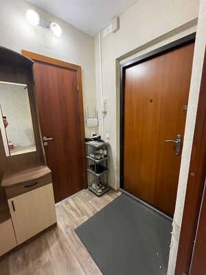 Продам однокомнатную (1-комн.) квартиру, Красный Химик ул, 1к2, Киров г