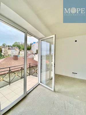 Продам однокомнатную (1-комн.) квартиру, Клубничная (Центральный р-н) ул, 1/14, Сочи г