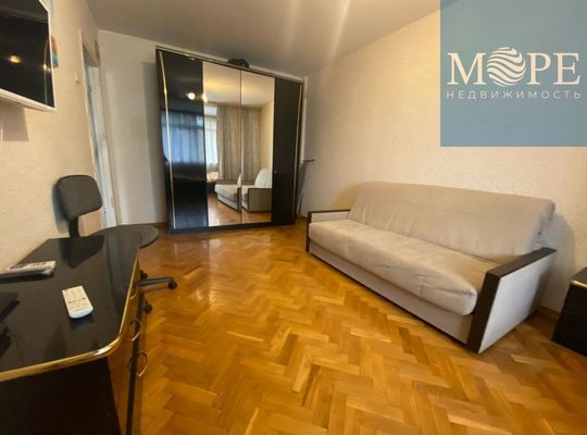 Продам однокомнатную (1-комн.) квартиру, Конституции СССР (Центральный р-н) ул, 32, Сочи г