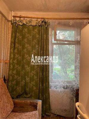 Продам двухкомнатную (2-комн.) квартиру, Большевиков пр-кт, 9к3, Санкт-Петербург г