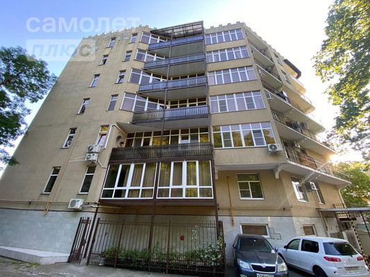 Продам трехкомнатную (3-комн.) квартиру, 39А, Дагомыс пгт