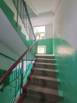 Продам трехкомнатную (3-комн.) квартиру, Набережная ул, 85, Симферополь г