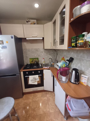 Продам трехкомнатную (3-комн.) квартиру, Набережная ул, 85, Симферополь г