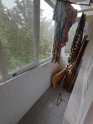 Продам трехкомнатную (3-комн.) квартиру, Набережная ул, 85, Симферополь г