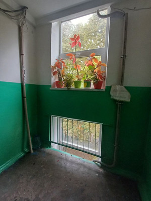 Продам трехкомнатную (3-комн.) квартиру, Набережная ул, 85, Симферополь г