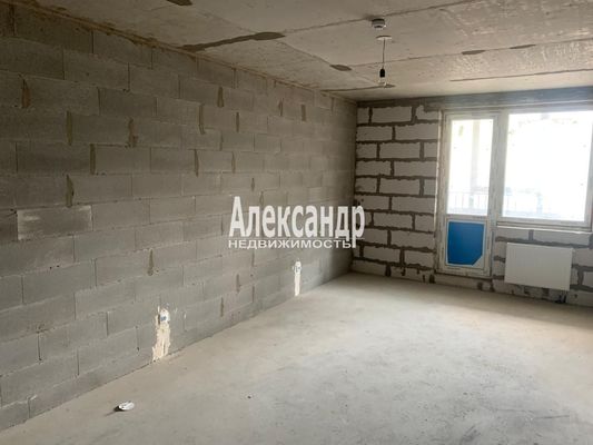 Продам однокомнатную (1-комн.) квартиру, Шувалова ул, 32, Мурино п