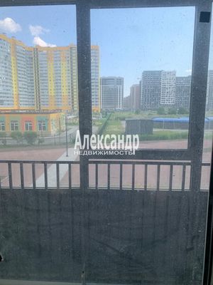 Продам однокомнатную (1-комн.) квартиру, Шувалова ул, 32, Мурино п