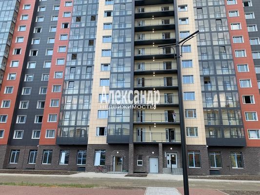 Продам однокомнатную (1-комн.) квартиру, Шувалова ул, 32, Мурино п
