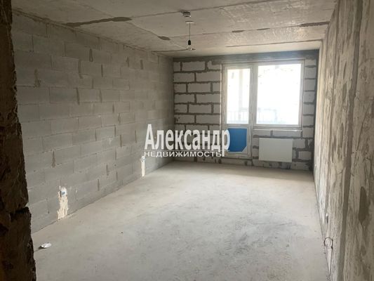 Продам однокомнатную (1-комн.) квартиру, Шувалова ул, 32, Мурино п
