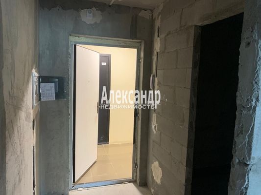 Продам однокомнатную (1-комн.) квартиру, Шувалова ул, 32, Мурино п