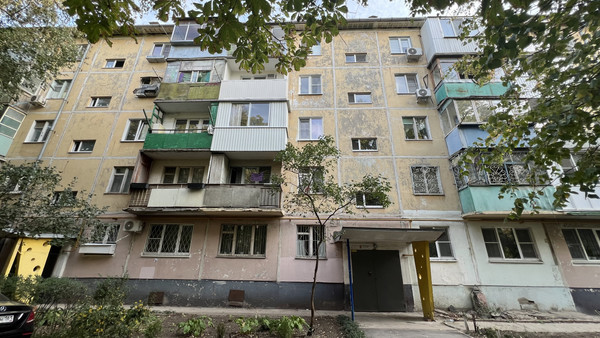 Продам двухкомнатную (2-комн.) квартиру, Тружеников ул, 6, Ростов-на-Дону г