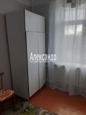 Продам трехкомнатную (3-комн.) квартиру, Куйбышева ул, 15, Выборг г