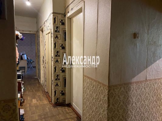 Продам трехкомнатную (3-комн.) квартиру, Невский пр-кт, д. 166, Санкт-Петербург г