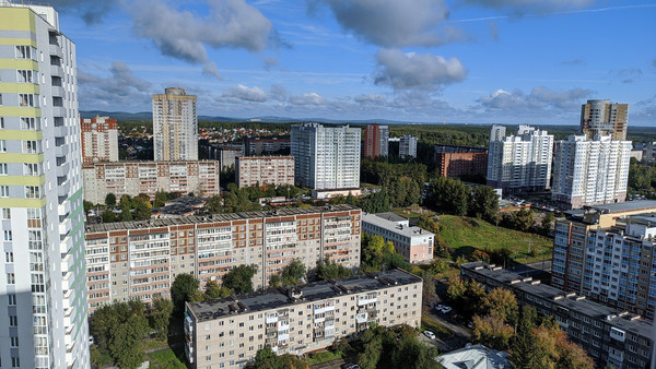 Продам трехкомнатную (3-комн.) квартиру, Техническая ул, 144, Екатеринбург г