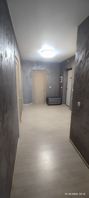Продам трехкомнатную (3-комн.) квартиру, Техническая ул, 144, Екатеринбург г