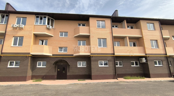 Продам двухкомнатную (2-комн.) квартиру, Кирова ул, 101О, Крымск г