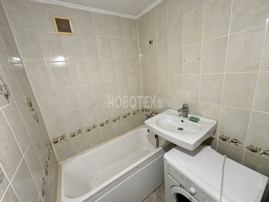 Сдам двухкомнатную (2-комн.) квартиру, Вавилова ул, 7, Крымск г