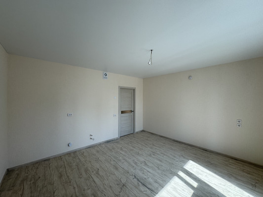 Продам двухкомнатную (2-комн.) , Краснопольский пр-кт, 30, Челябинск г