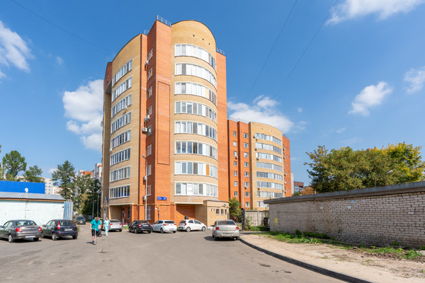 Продам двухкомнатную (2-комн.) квартиру, Айдарова ул, 6, Казань г