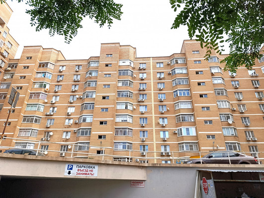 Продам трехкомнатную (3-комн.) квартиру, Лейтенанта Шмидта ул, 39, Новороссийск г