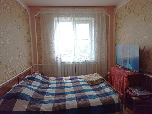 Продам двухкомнатную (2-комн.) квартиру, Профсоюзная ул, 60, Апшеронск г