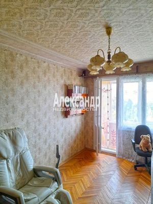 Продам двухкомнатную (2-комн.) квартиру, Кузнецова пр-кт, 23к1, Санкт-Петербург г