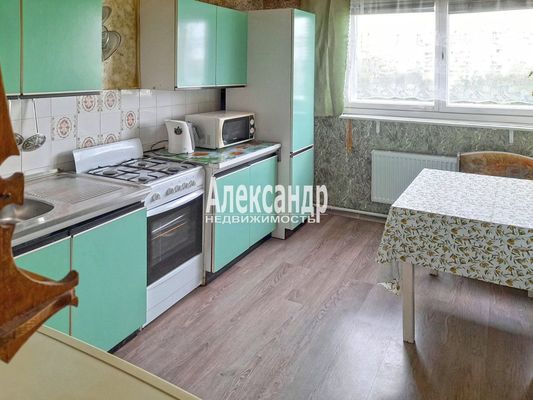 Продам двухкомнатную (2-комн.) квартиру, Кузнецова пр-кт, 23к1, Санкт-Петербург г