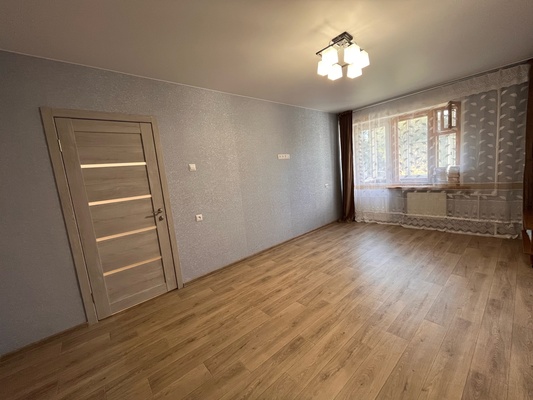 Продам однокомнатную (1-комн.) квартиру, Татарская ул, 33, Рязань г