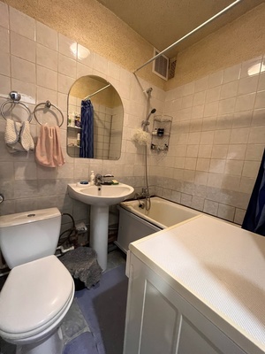 Продам однокомнатную (1-комн.) квартиру, Татарская ул, 33, Рязань г