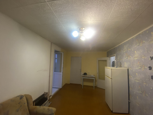 Продам однокомнатную (1-комн.) квартиру, Петрозаводская ул, 19, Сыктывкар г