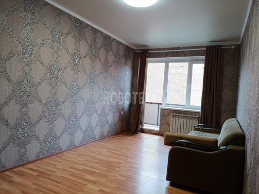 Сдам однокомнатную (1-комн.) квартиру, Ленина ул, 245, Апшеронск г