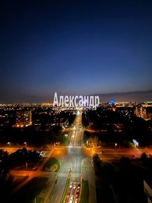 Продам однокомнатную (1-комн.) квартиру, Орджоникидзе ул, 44А, Санкт-Петербург г