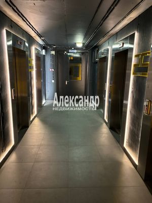 Продам однокомнатную (1-комн.) квартиру, Орджоникидзе ул, 44А, Санкт-Петербург г