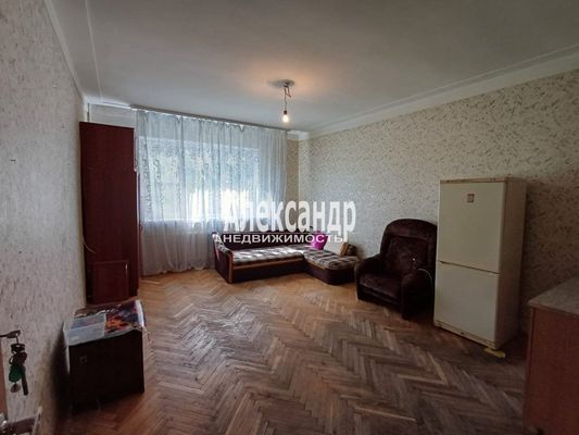 Продам комнату в 3-комн. квартире, Лесной пр-кт, д. 37 корп. 5, Санкт-Петербург г