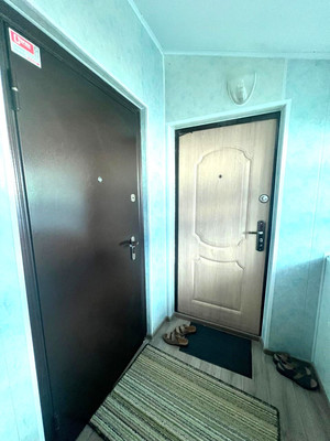 Продам двухкомнатную (2-комн.) квартиру, Профсоюзная ул, 49, Апшеронск г