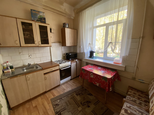 Продам многокомнатную квартиру, Заречная ул, 2, Киров г