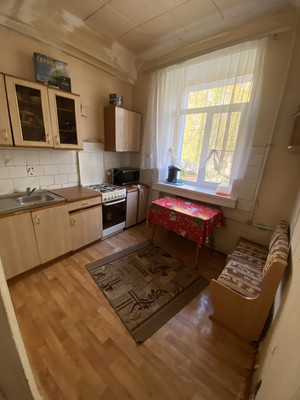 Продам многокомнатную квартиру, Заречная ул, 2, Киров г
