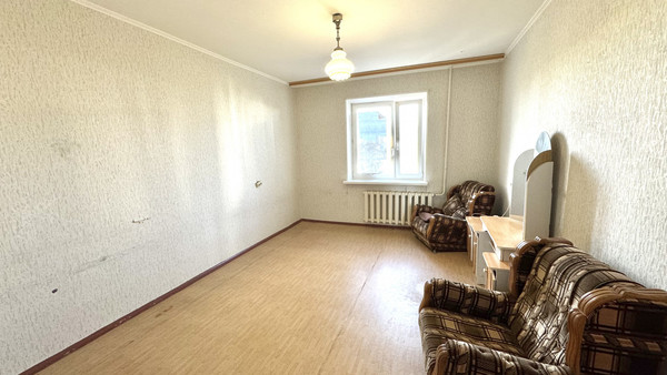 Продам трехкомнатную (3-комн.) квартиру, Весенняя ул, 16, Волгодонск г