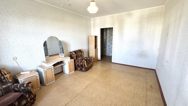 Продам трехкомнатную (3-комн.) квартиру, Весенняя ул, 16, Волгодонск г