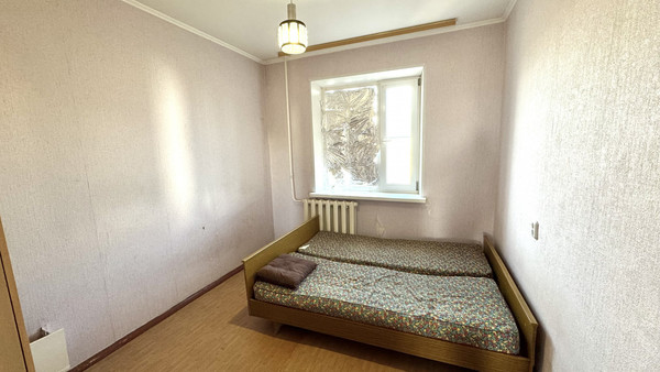 Продам трехкомнатную (3-комн.) квартиру, Весенняя ул, 16, Волгодонск г