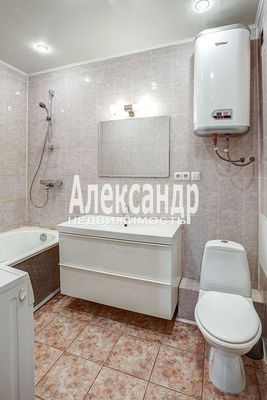 Продам однокомнатную (1-комн.) квартиру, Кондратьевский пр-кт, д. 64 корп. 4, Санкт-Петербург г