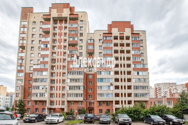 Продам однокомнатную (1-комн.) квартиру, Кондратьевский пр-кт, д. 64 корп. 4, Санкт-Петербург г