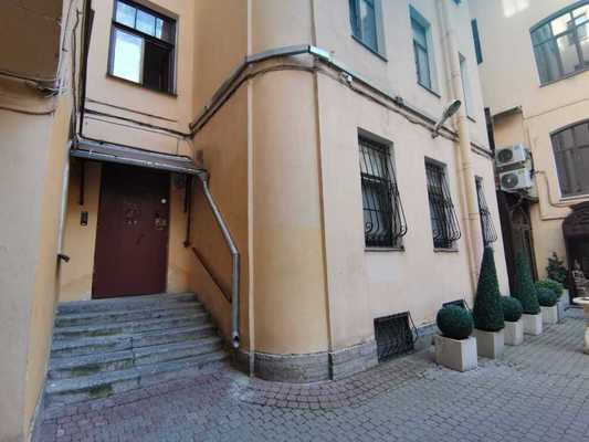 Продам многокомнатную квартиру, Невский пр-кт, 119, Санкт-Петербург г