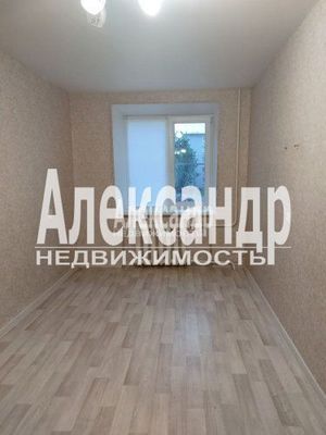 Продам однокомнатную (1-комн.) квартиру, 2, Глажево п