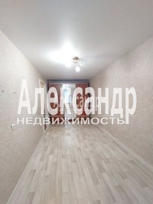 Продам однокомнатную (1-комн.) квартиру, 2, Глажево п