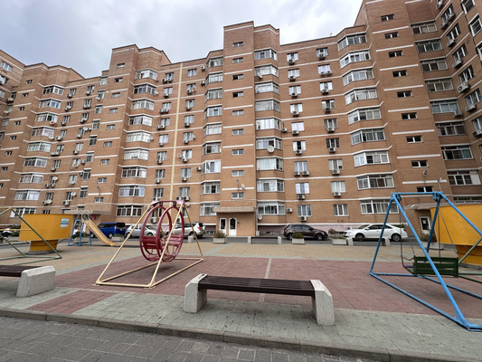 Продам трехкомнатную (3-комн.) квартиру, Лейтенанта Шмидта ул, 39, Новороссийск г